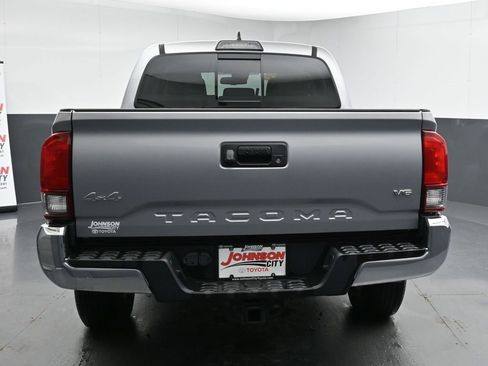 Used 2019 Toyota Tacoma SR5 image 8