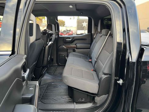 Used 2020 GMC Sierra 1500 SLE w/ SLE Value Package AWD/4WD image 40