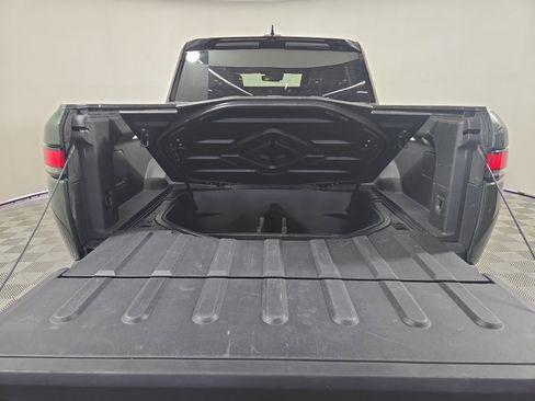 Used 2022 Rivian R1T Launch Edition image 15