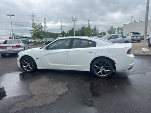Used 2015 Dodge Charger R/T w/ Plus Group RWD image 13