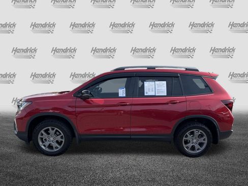 Certified 2025 Honda Passport TrailSport image 7