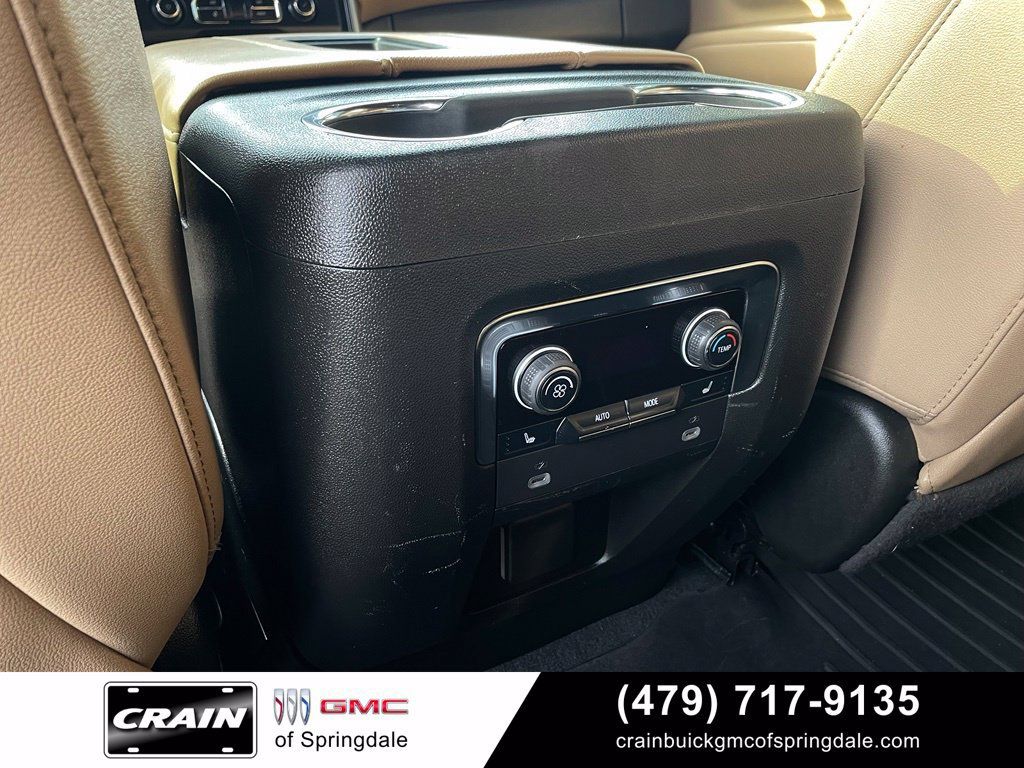 Used 2024 Chevrolet Tahoe Premier AWD/4WD image 26