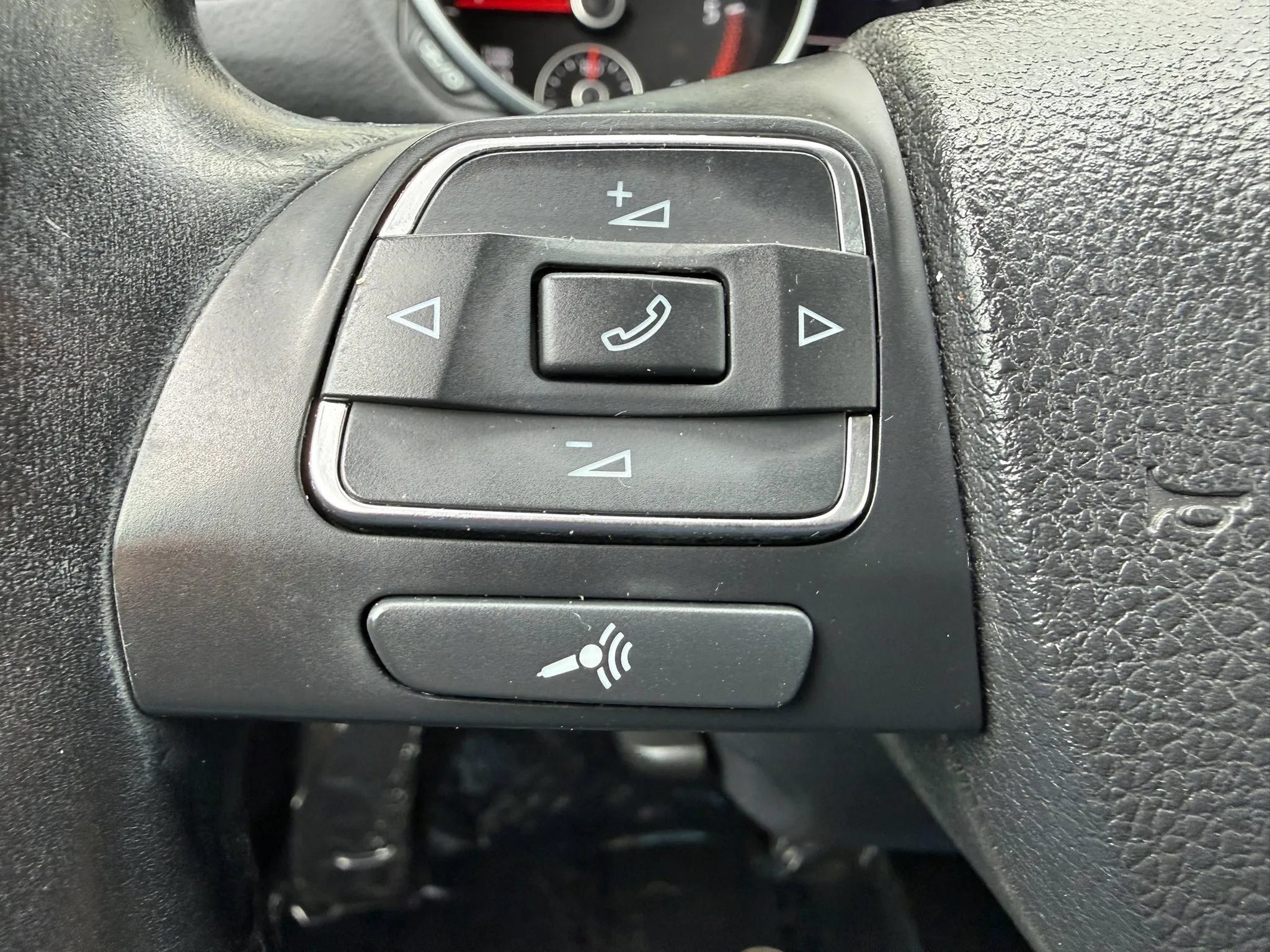 Used 2013 Volkswagen Jetta TDI FWD image 33