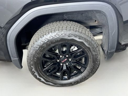 Used 2025 GMC Sierra 1500 Elevation w/ Elevation Premium Package AWD/4WD image 27