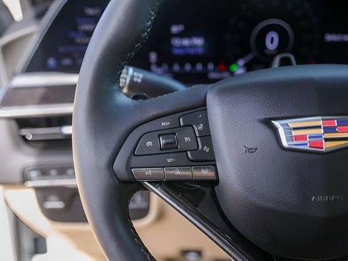 Certified 2024 Cadillac Escalade Premium Luxury image 14