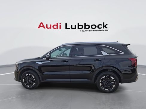 Used 2024 Kia Sorento S AWD/4WD image 6