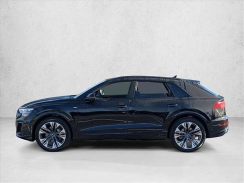 New 2026 Audi Q8 Premium Plus image 8