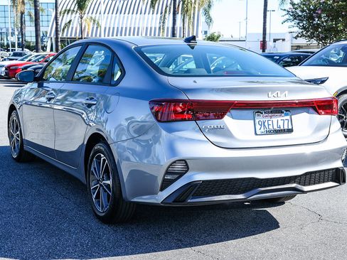 Used 2024 Kia Forte LXS image 8