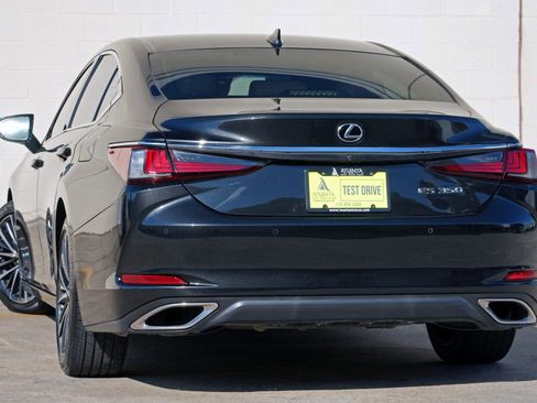 Used 2022 Lexus ES 350 w/ Premium Package FWD image 4