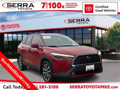 Used 2023 Toyota Corolla Cross XLE w/ Convenience Package image 1
