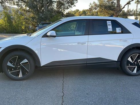 New 2026 Hyundai Ioniq 5 SE image 12