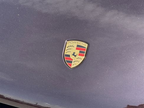 Certified 2024 Porsche Macan S image 12