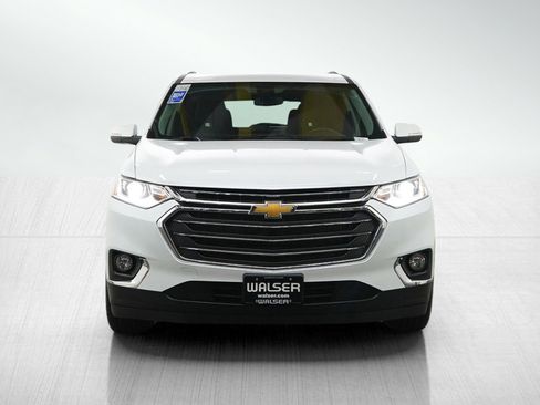 Used 2021 Chevrolet Traverse LT AWD/4WD image 8
