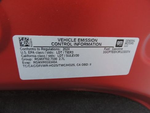 Certified 2024 Chevrolet Colorado Trail Boss w/ Advanced Trailering Package AWD/4WD image 21