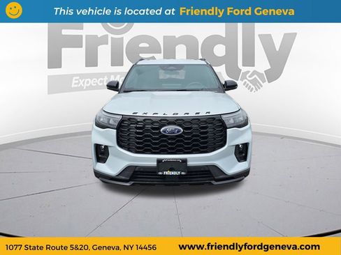 Used 2026 Ford Explorer ST-Line AWD/4WD image 2