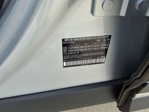 Used 2025 Mercedes-Benz GLA 250 image 31