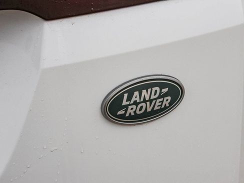 Certified 2023 Land Rover Range Rover Evoque SE image 29