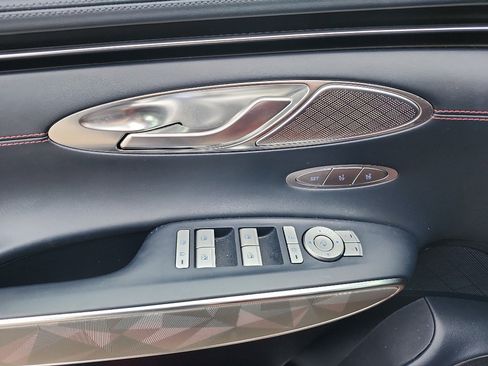 Used 2022 Genesis GV70 3.5T Sport w/ Sport Advanced Package image 16