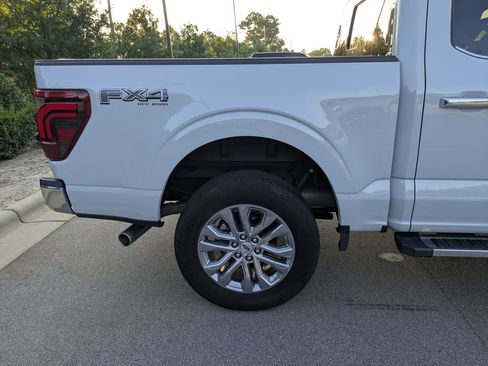 Certified 2024 Ford F150 Lariat w/ FX4 Off-Road Package AWD/4WD image 36