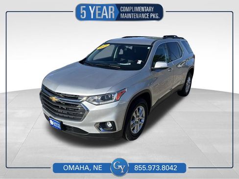 Used 2021 Chevrolet Traverse LT AWD/4WD image 1