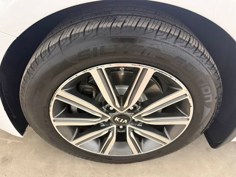 Used 2019 Kia Optima EX FWD image 9