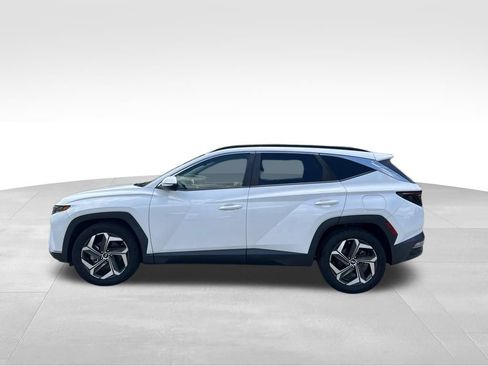 Used 2022 Hyundai Tucson SEL w/ Convenience + Premium Package FWD image 2