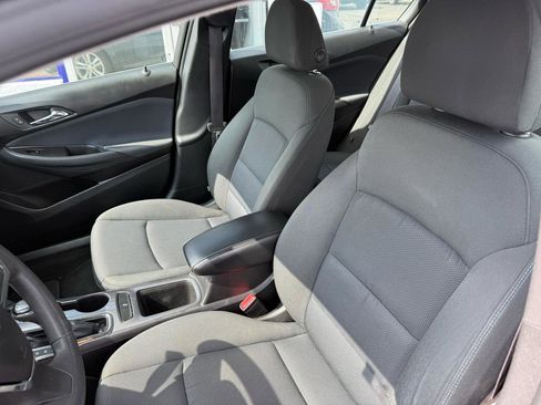 Used 2016 Chevrolet Cruze LT w/ Convenience Package image 10