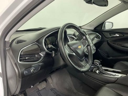 Used 2024 Chevrolet Malibu LT FWD image 14