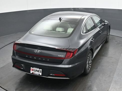 Certified 2023 Hyundai Sonata Limited w/ Cargo Package image 28