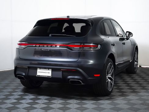 New 2026 Porsche Macan image 10