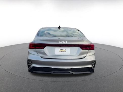 Used 2024 Kia Forte LXS image 12