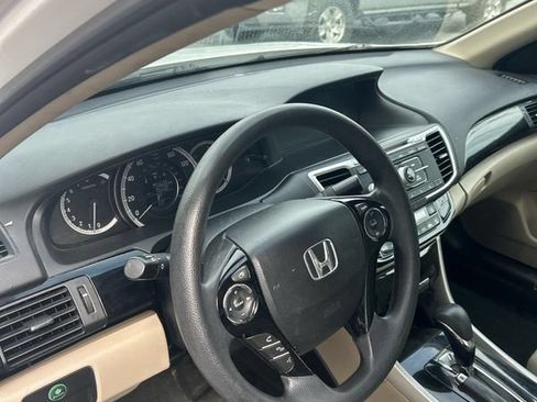 Used 2016 Honda Accord LX image 26