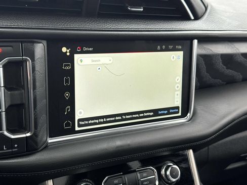 Used 2022 GMC Yukon Denali w/ Denali Premium Package AWD/4WD image 14