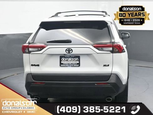 Used 2024 Toyota RAV4 XLE Premium image 4