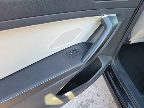 Used 2024 Volkswagen Tiguan S image 12