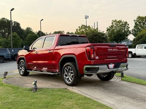 Used 2023 GMC Sierra 1500 SLT RWD image 2