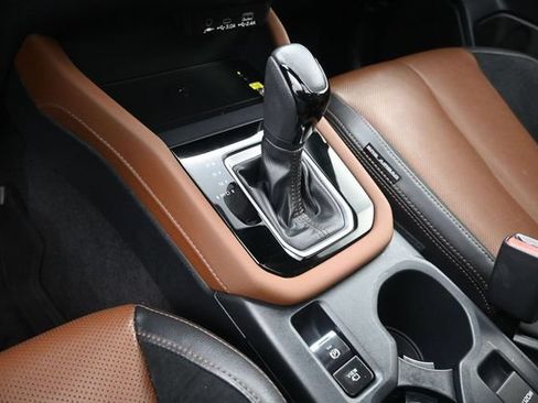Used 2025 Subaru Forester Touring AWD/4WD image 33