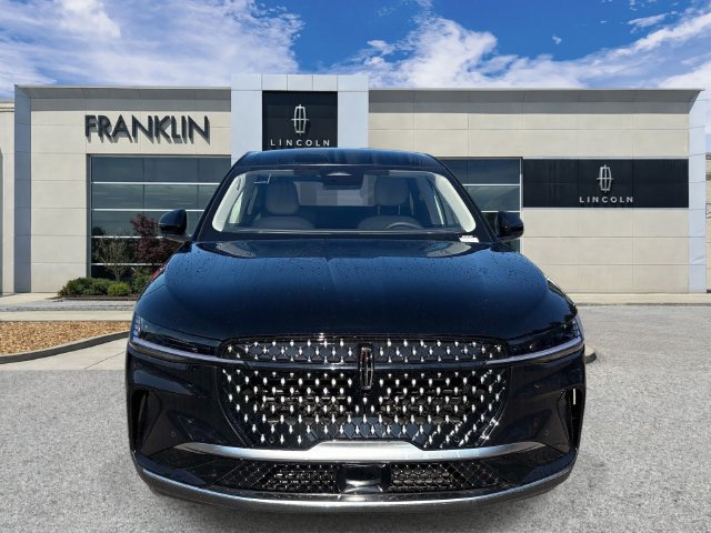 New 2026 Lincoln Nautilus Premier AWD/4WD image 2