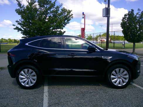 Used 2018 Jaguar E-PACE SE AWD/4WD image 7