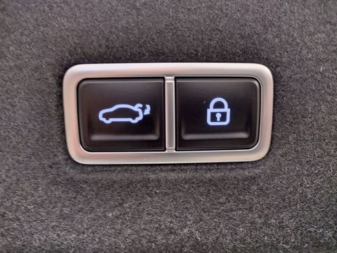 New 2025 Hyundai Ioniq 6 SEL image 17