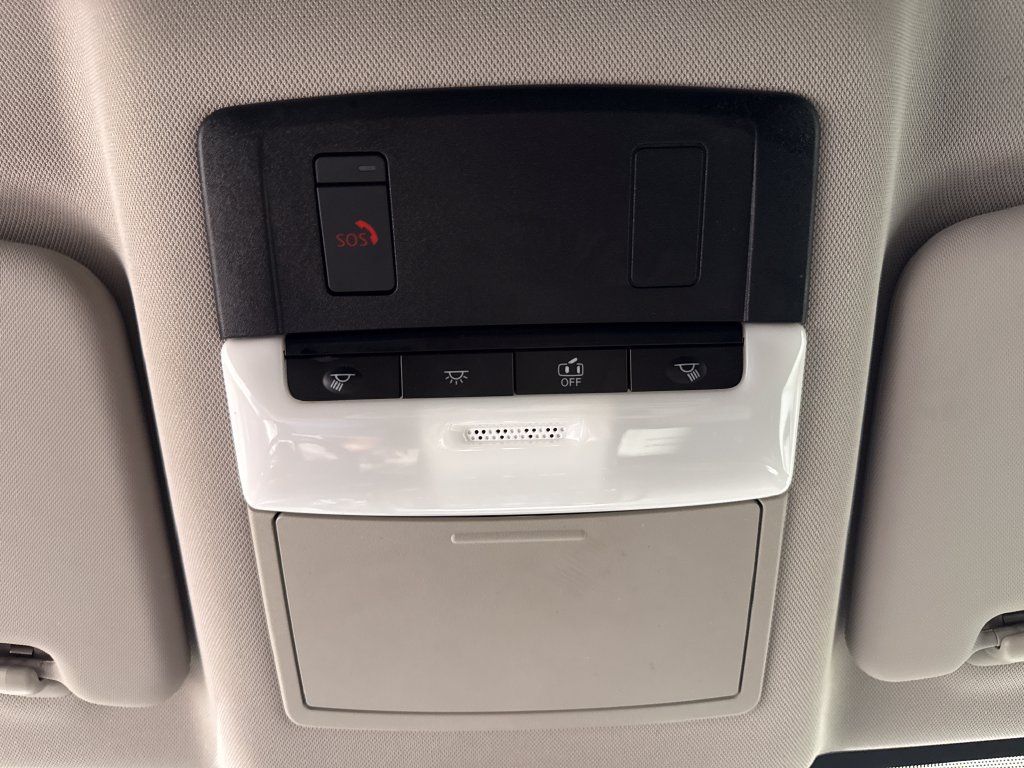 Used 2024 Nissan Rogue SV AWD/4WD image 19