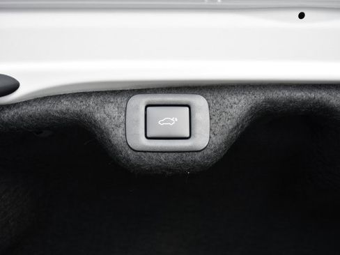 New 2025 Lexus ES 350 w/ Premium Package image 30