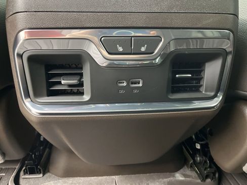 New 2026 GMC Sierra 3500 Denali w/ Denali Reserve Package image 23