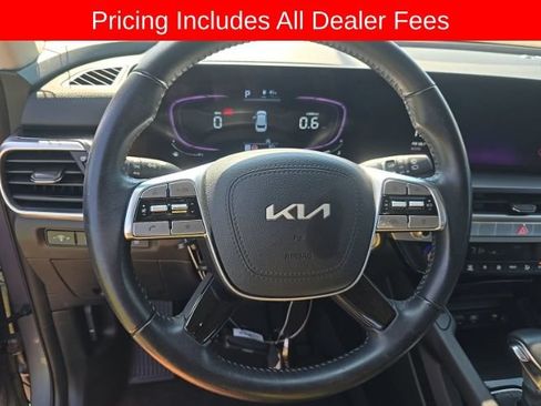 Used 2025 Kia Telluride S AWD/4WD image 10