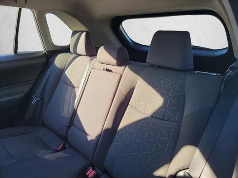 Used 2021 Toyota RAV4 XLE image 14