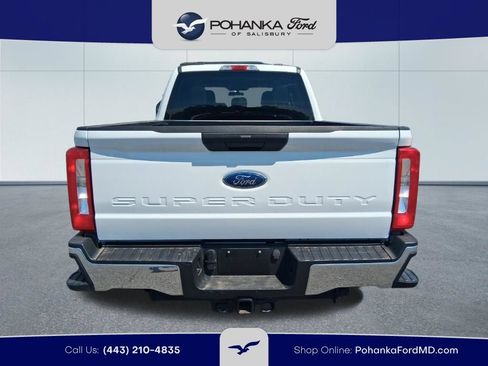 Used 2024 Ford F250 XLT AWD/4WD image 6