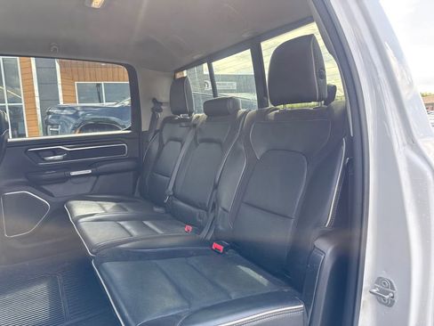 Used 2022 RAM 1500 Laramie AWD/4WD image 10