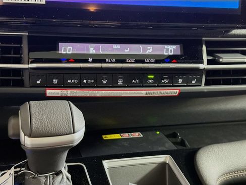 New 2026 Toyota Sienna Platinum AWD/4WD image 16