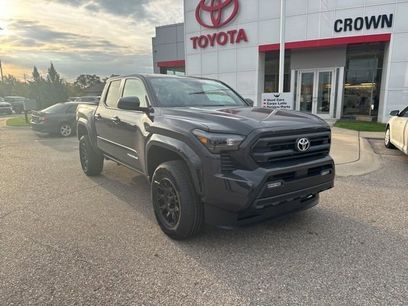 New 2025 Toyota Tacoma SR5