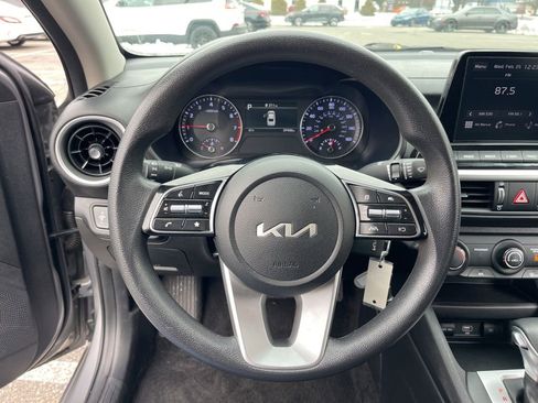 Used 2024 Kia Forte LXS image 15